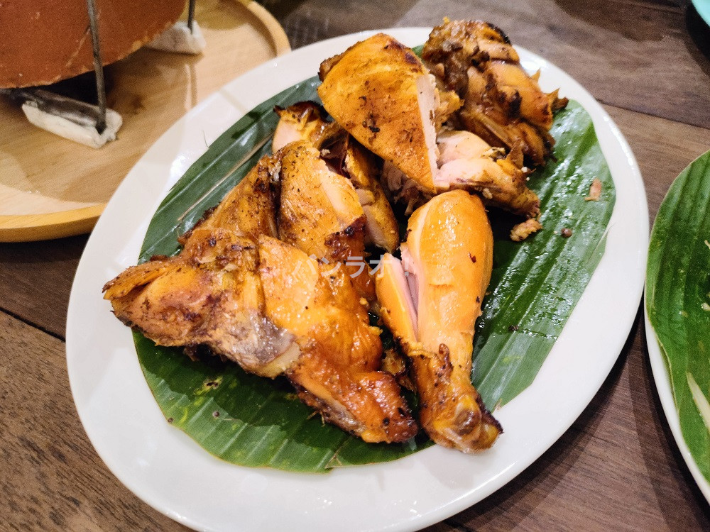 Grilled chicken wings : 120THB